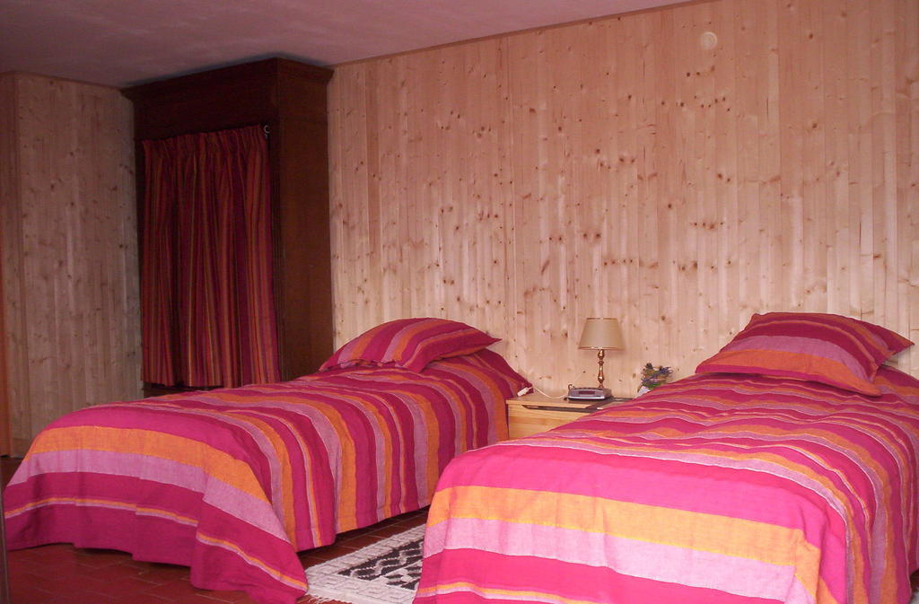 Manoir Du Val Harangt Bed & Breakfast Mardilly Exterior foto